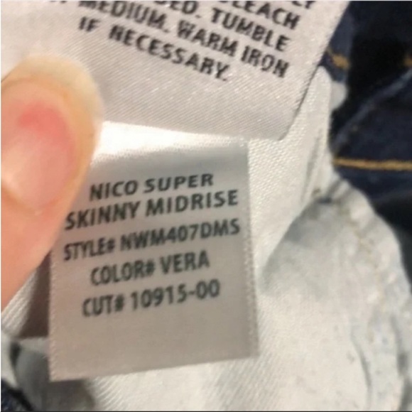 Hudson Nico Mid-Rise Super Skinny Jeans - Picture 8 of 8